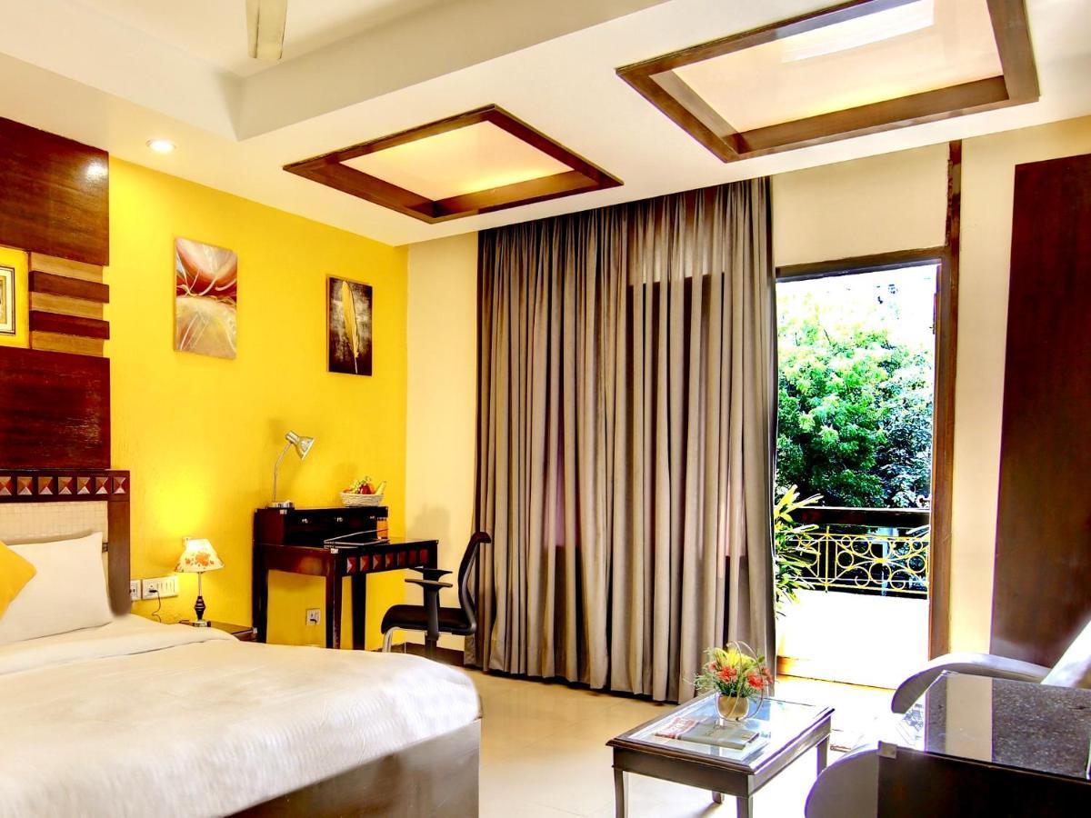 ניו דלהי Lime Stays B&B Gk-2 At Greater Kailash Metro South Delhi Nearby Saket Select City מראה חיצוני תמונה