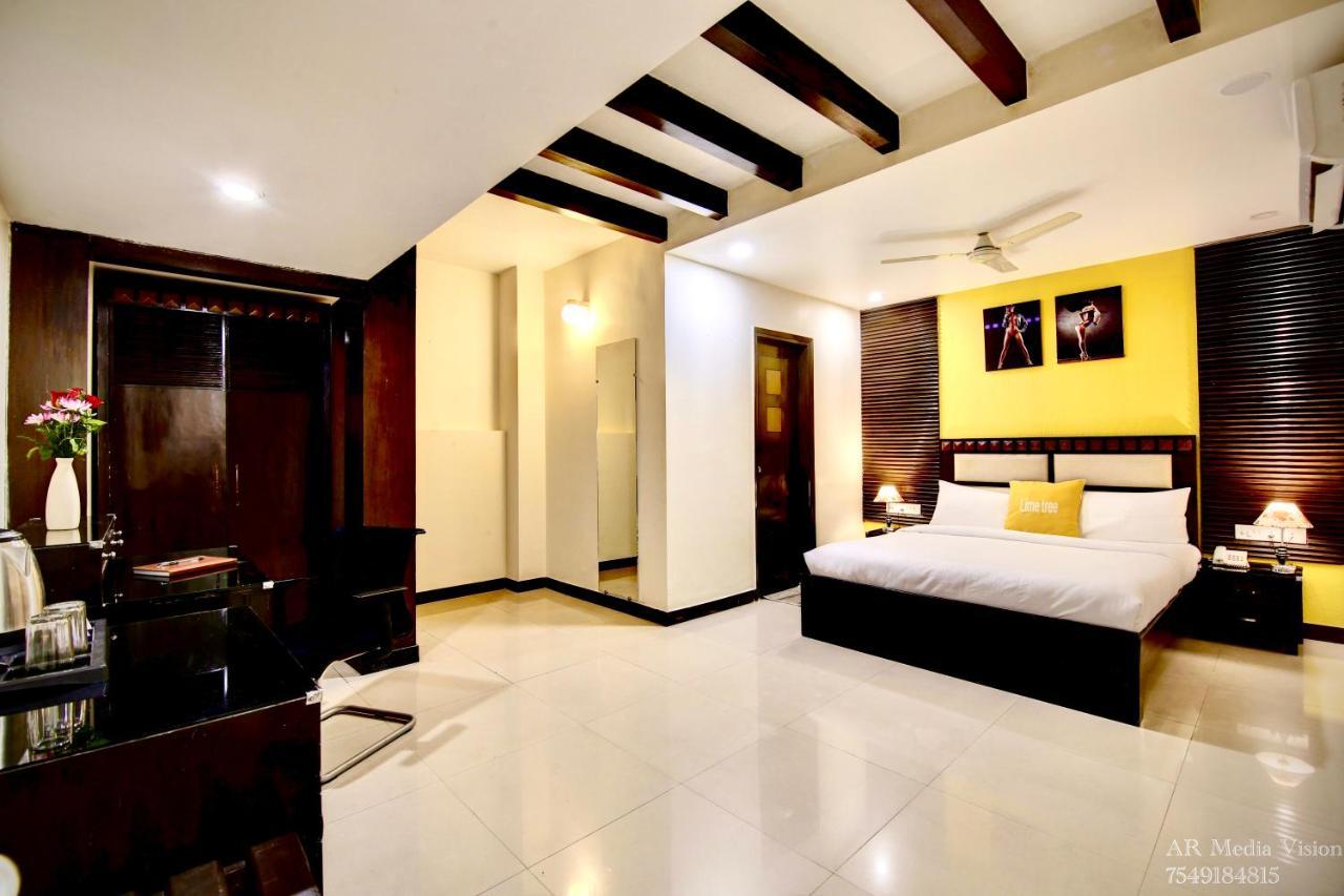 ניו דלהי Lime Stays B&B Gk-2 At Greater Kailash Metro South Delhi Nearby Saket Select City מראה חיצוני תמונה