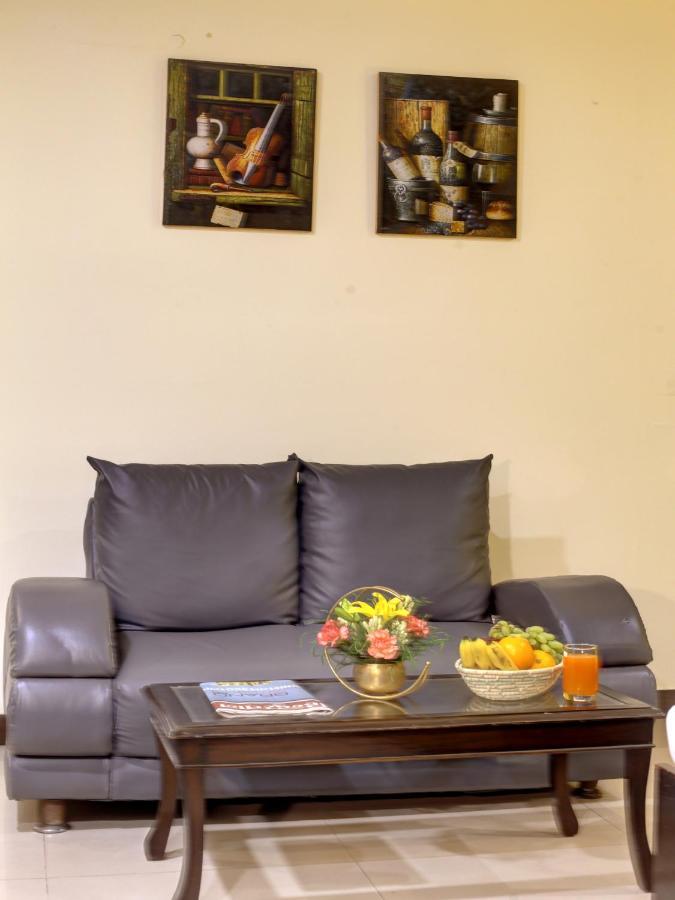 ניו דלהי Lime Stays B&B Gk-2 At Greater Kailash Metro South Delhi Nearby Saket Select City מראה חיצוני תמונה
