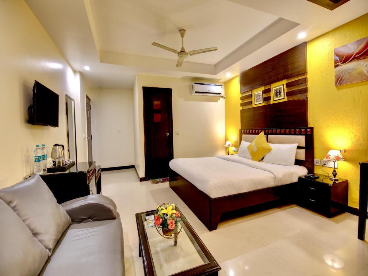 ניו דלהי Lime Stays B&B Gk-2 At Greater Kailash Metro South Delhi Nearby Saket Select City מראה חיצוני תמונה